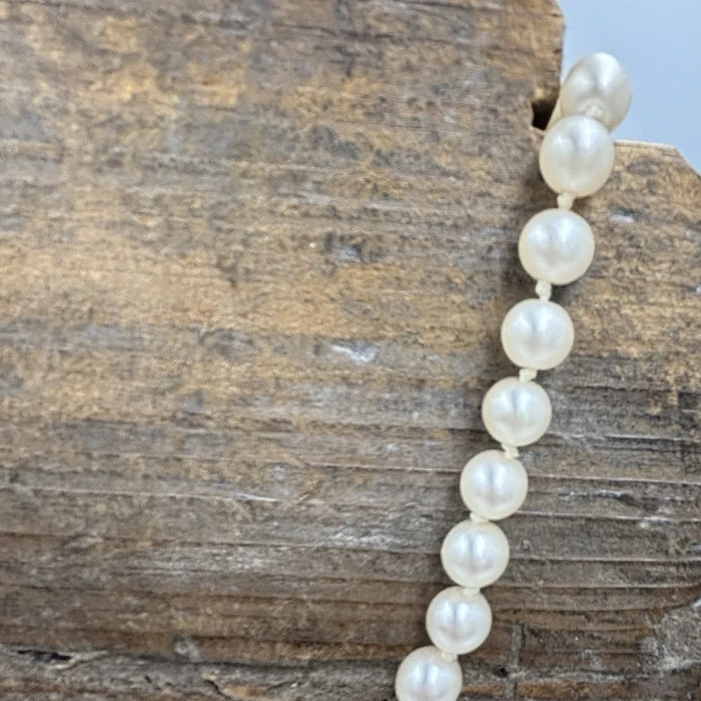 Vintage Cultured Pearl Necklace 18